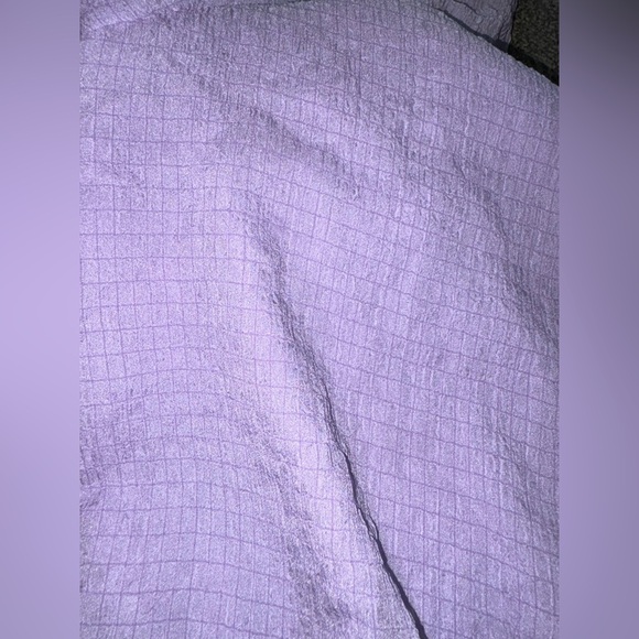 * ASTR The Label Lavender V Neck Bubble Sleeves Tie Back Blouse Size Small NEW - Picture 4 of 6